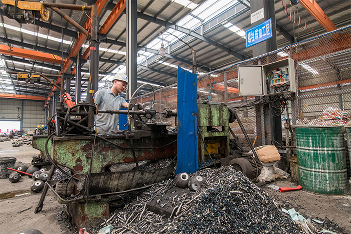 苏州网架配件车间